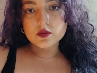 Roxxie_saenz__ live webcam thumbnail