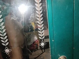 Roy3_2 live webcam thumbnail