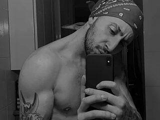 robeertiito live webcam thumbnail