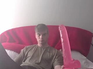 robthebottomxxx live webcam thumbnail