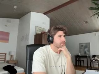 rogersterling11 live webcam thumbnail