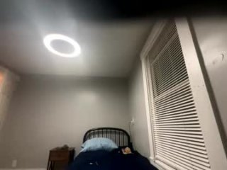 romanc0714611833 live webcam thumbnail