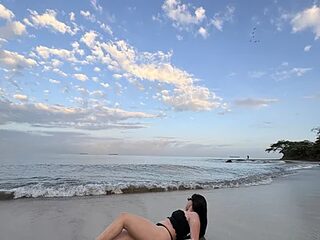 roomsex_ live webcam thumbnail