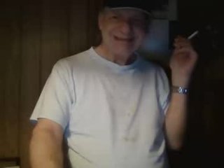 roses2u1958 live webcam thumbnail