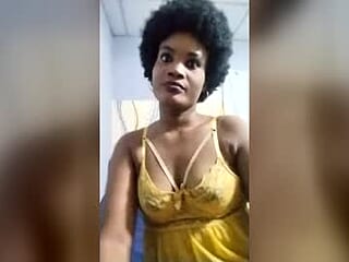 rosie720172 live webcam thumbnail