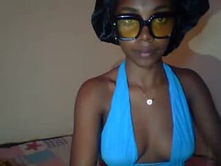 roxilita live webcam thumbnail