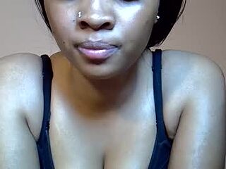 royalseductress live webcam thumbnail