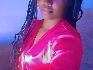 roziebeauty live webcam thumbnail