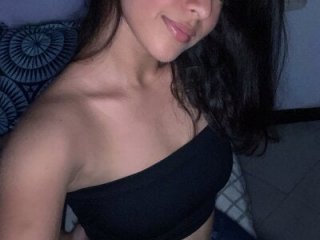 Rubbykira_ live webcam thumbnail