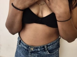 Rubina_khan1 live webcam thumbnail