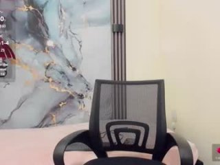 rubi_30 live webcam thumbnail