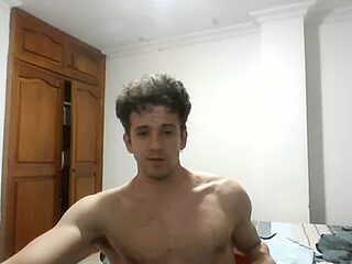 russo010 live webcam thumbnail