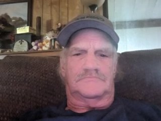 russtee live webcam thumbnail