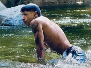 Ryan_x live webcam thumbnail