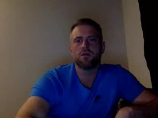 ryan_aston44 live webcam thumbnail