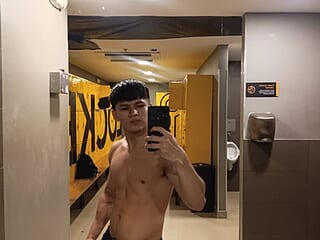 ryo_kush_ live webcam thumbnail