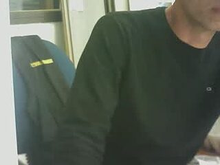 s0525060099 live webcam thumbnail
