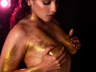 Saara_evans_ live webcam thumbnail