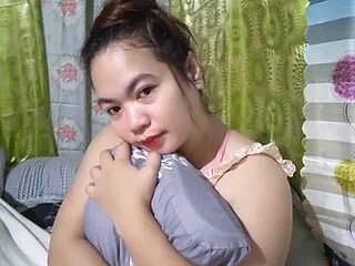 Safiyawild69 live webcam thumbnail