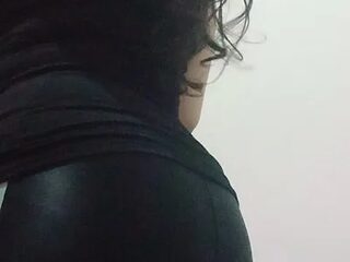 Salimasexy@xh live webcam thumbnail