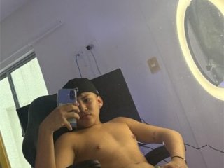 Sam_Blazee live webcam thumbnail