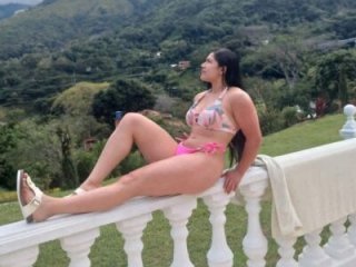 Samanta_Duque1 live webcam thumbnail