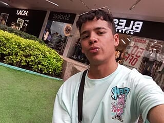 Santiago_Acosta_ live webcam thumbnail