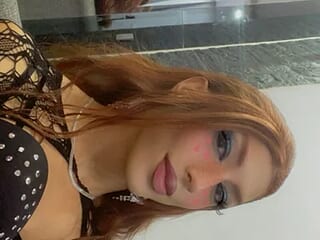 Sara_belmontxxx live webcam thumbnail