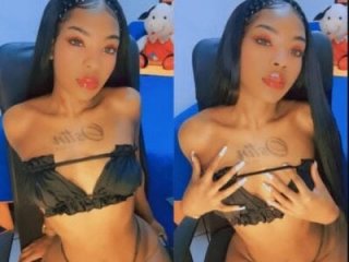 Sarah_Adamss live webcam thumbnail
