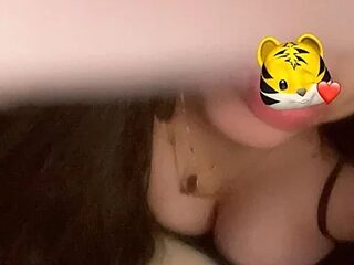 Sarah_Morr live webcam thumbnail