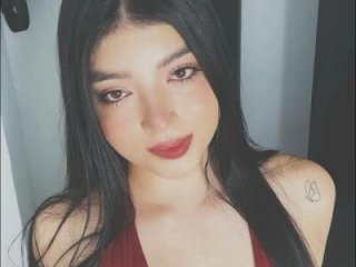 Sarahlopezz live webcam thumbnail