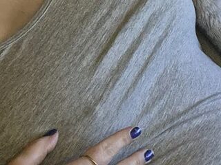 Sarastasia417 live webcam thumbnail
