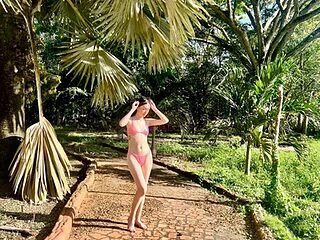 Sarisloves live webcam thumbnail