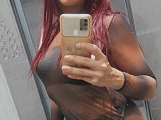 Sarita_Moreno live webcam thumbnail