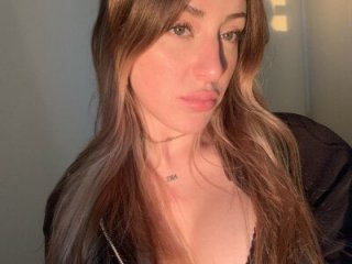 Sashailardi live webcam thumbnail