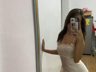 SassyRhonnaxxx live webcam thumbnail