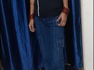 Saxy_bhabhi79 live webcam thumbnail