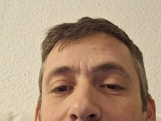 sahneschnute1976 live webcam thumbnail