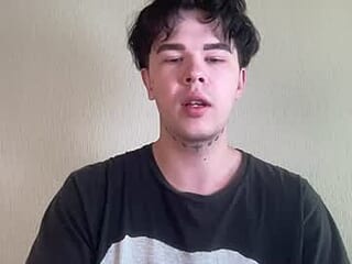 saint__adam live webcam thumbnail
