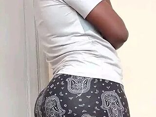 salliee_ live webcam thumbnail