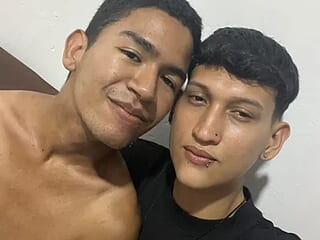 sam_and_deam live webcam thumbnail
