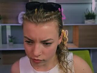 samanta_drive live webcam thumbnail