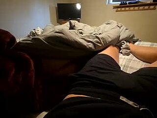 samuel_chichi_playhouse live webcam thumbnail