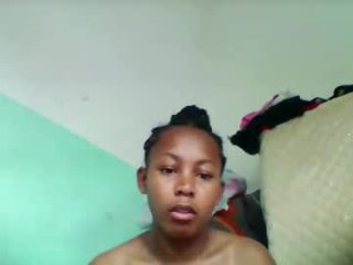 sandra1253099 live webcam thumbnail