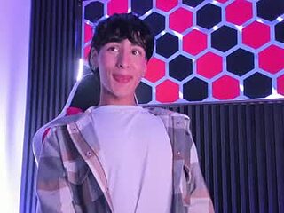 santyfoxxs live webcam thumbnail