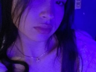 sara2123 live webcam thumbnail