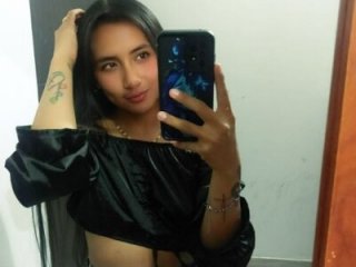 sarah_bubbles live webcam thumbnail
