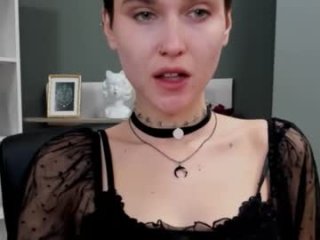 sarah_desire01 live webcam thumbnail