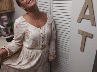 sarahkat86 live webcam thumbnail