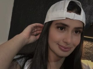 saritass_ live webcam thumbnail